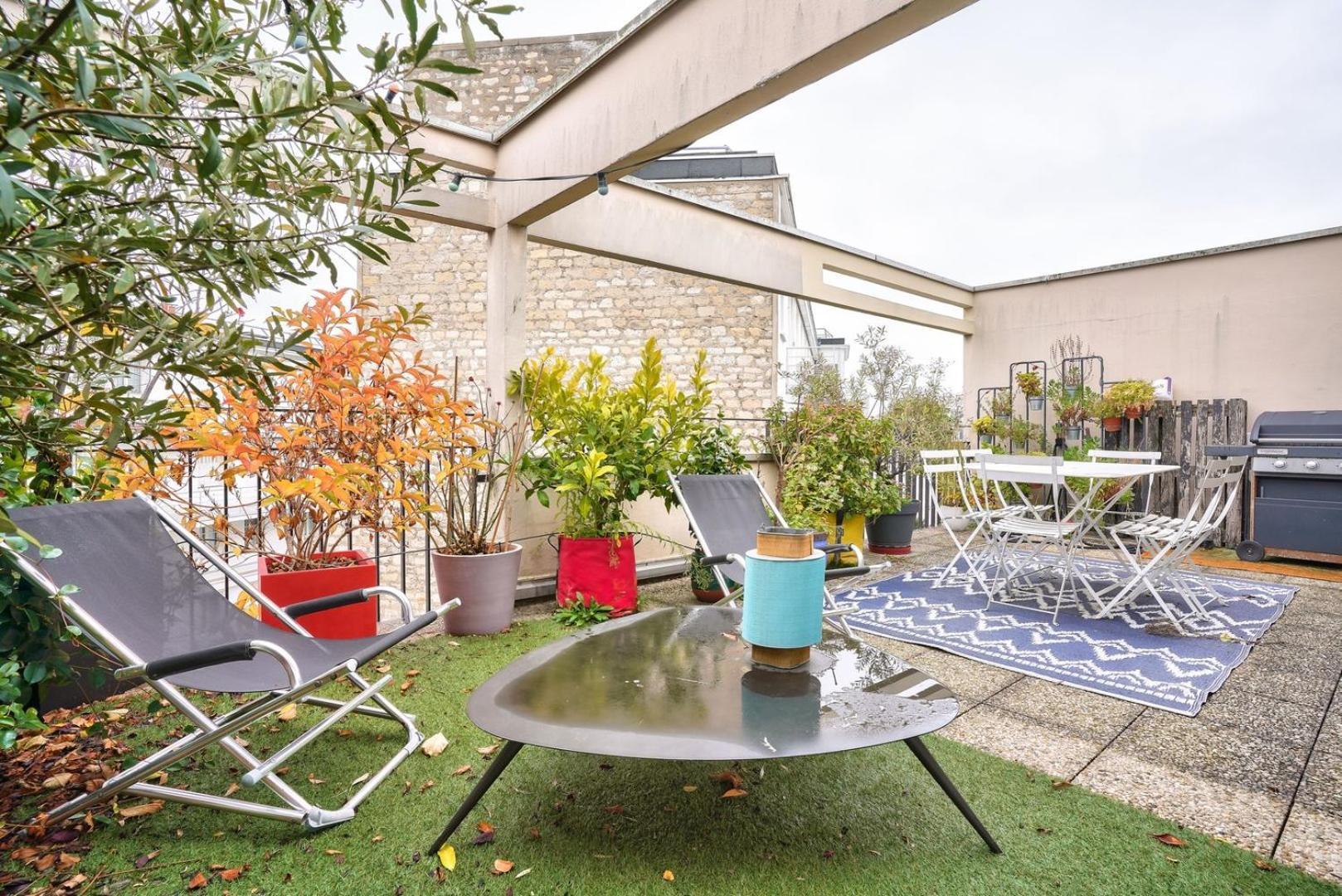 Guestready - Apt Confortable Avec Terrasse Au 18E Париж Экстерьер фото